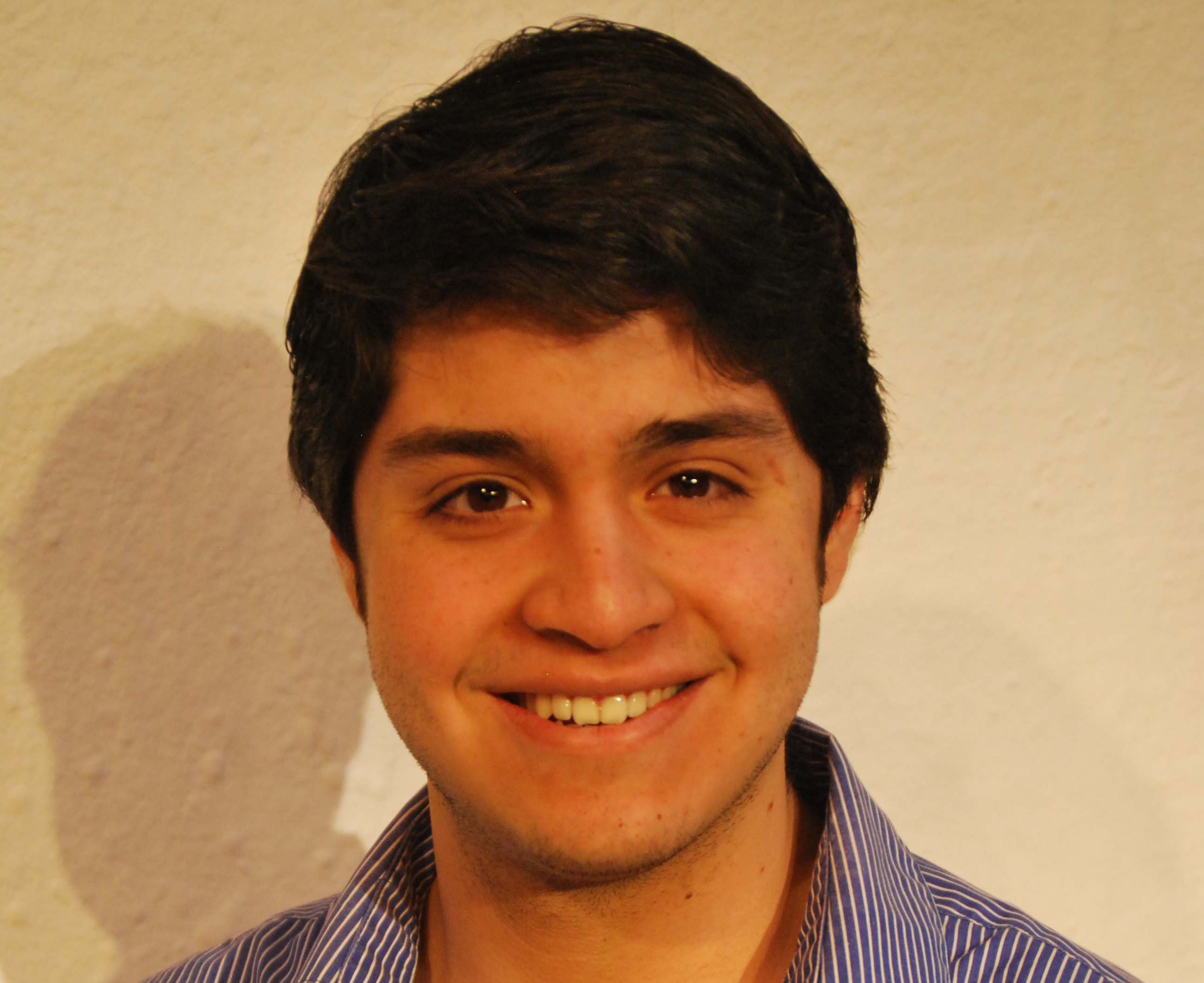 Headshot of Rodrigo