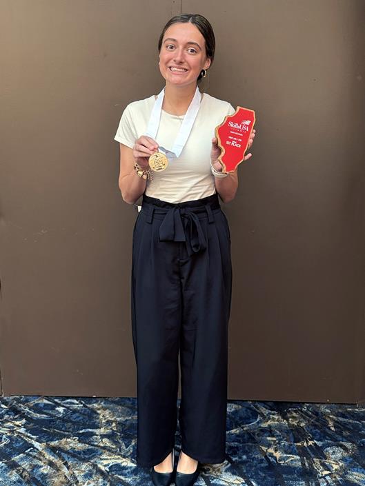 Autumn_Brown_awards_5.11.26