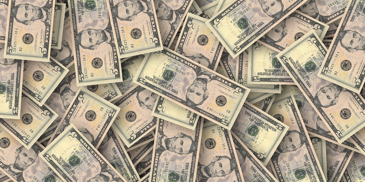 dollars_