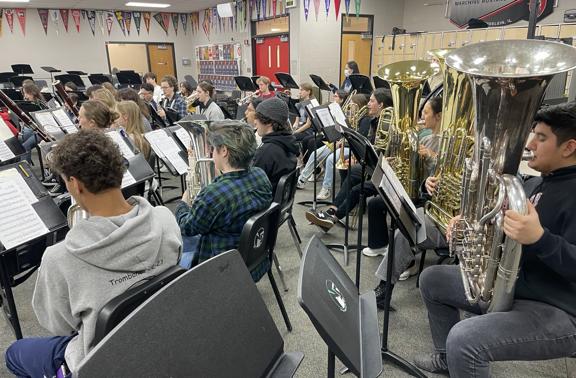 Photo Gallery Mundelein High School