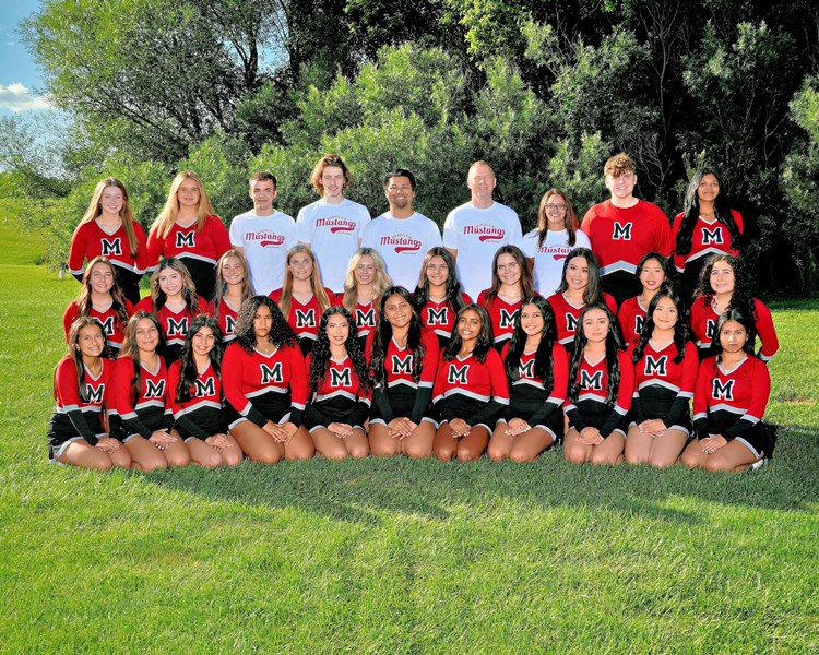 25-26_Cheer_JV_Sideline