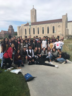 avid students visiting college campus