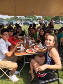 avid students visiting a college campus